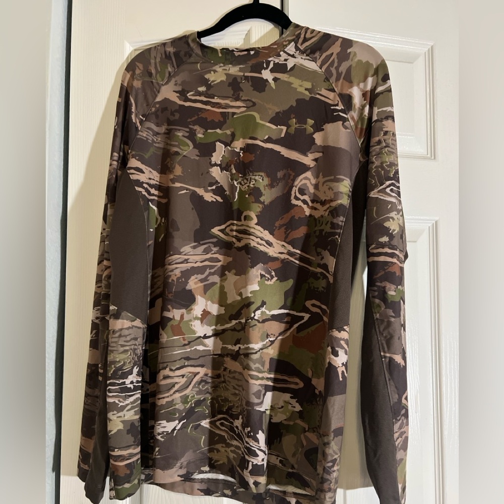 Underarmour Camouflage Long Sleeve Unisex Shirt Size Small